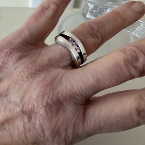 Pink stones in unique 925 sterling silver vintage ring